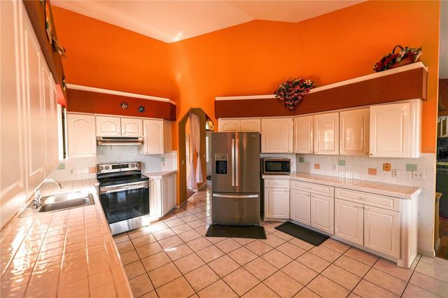 7345 BRIGHTWATERS COURT, New Port Richey, FL 34652