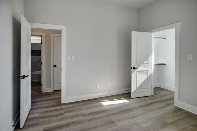 146 Waimanalo LN, Bastrop, TX 78602