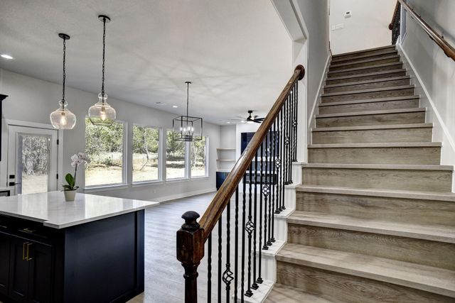 146 Waimanalo LN, Bastrop, TX 78602