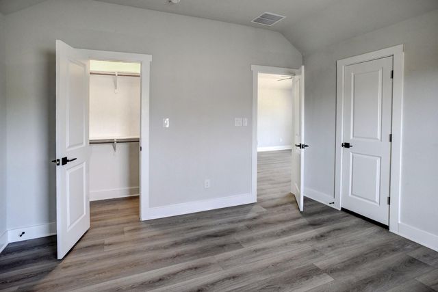 146 Waimanalo LN, Bastrop, TX 78602