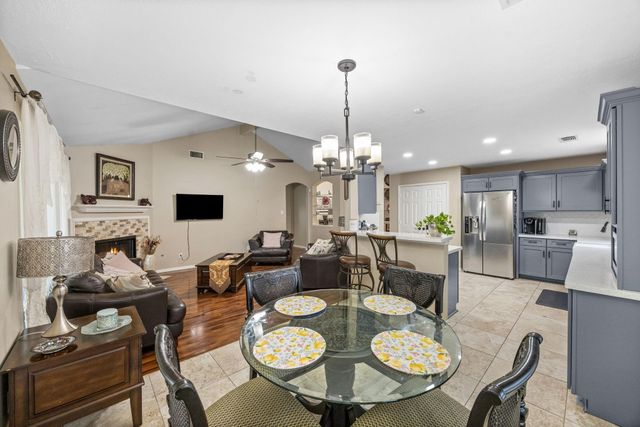 6527 Harcourt Bridge Drive, Houston, TX 77084