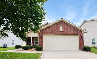 155 Thistlewood Drive, Greenfield, IN 46140
