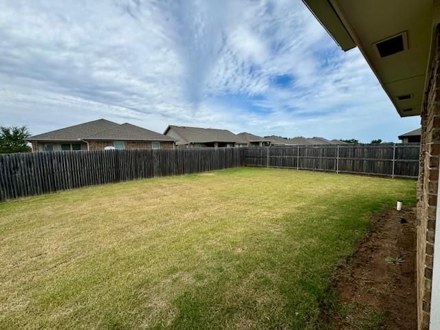 12949 NW 3rd Terrace, Yukon, OK 73099