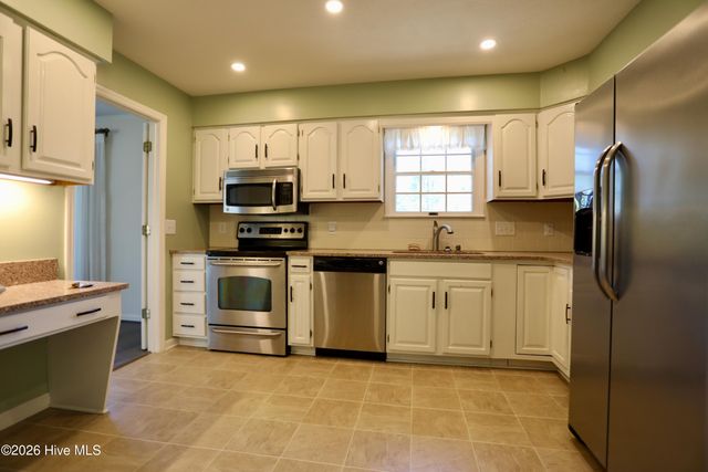 20 Baltusrol Lane, Pinehurst, NC 28374