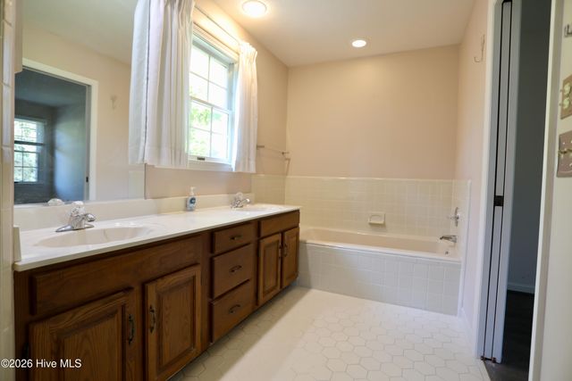 20 Baltusrol Lane, Pinehurst, NC 28374