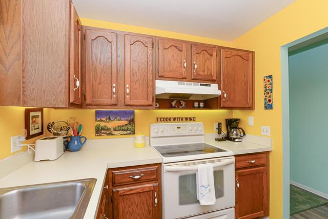 3 Lake Vista Trail 106, Port St Lucie, FL 34952