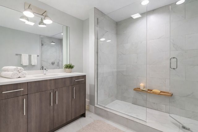 5055 S Dorchester Avenue 306, Chicago, IL 60615