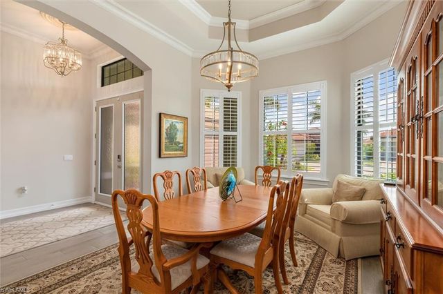 553 Maraviya BLVD, Nokomis, FL 34275