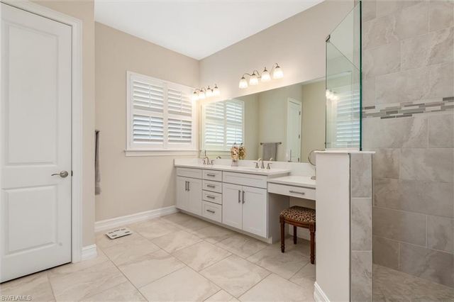553 Maraviya BLVD, Nokomis, FL 34275