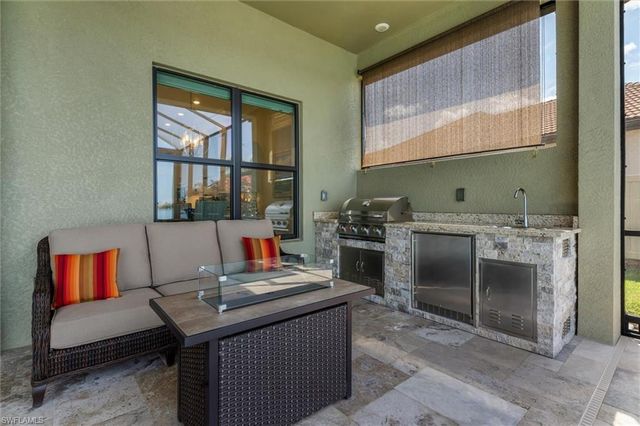 553 Maraviya BLVD, Nokomis, FL 34275