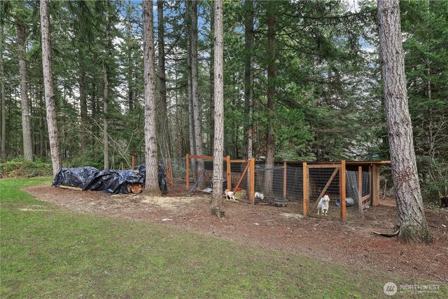 7217 NW Scomanov Lane, Olalla, WA 98359