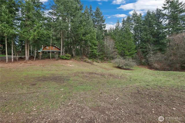 7217 NW Scomanov Lane, Olalla, WA 98359