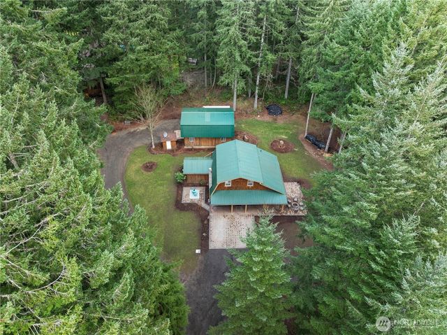 7217 NW Scomanov Lane, Olalla, WA 98359