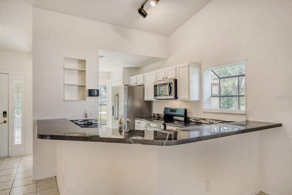 Image 10 of property listing at 2627 TALON COURT, Orlando, FL 32837