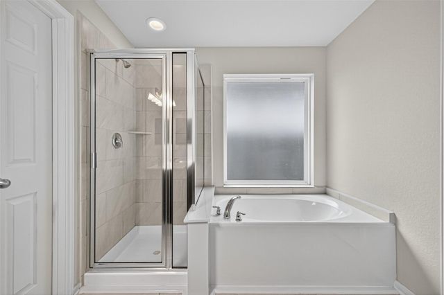 11643 Colossal Oak Drive, Houston, TX 77066