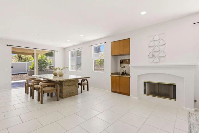 9910 Mollie Lane, Santee, CA 92071