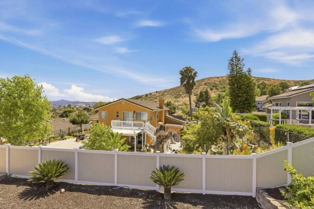 9910 Mollie Lane, Santee, CA 92071