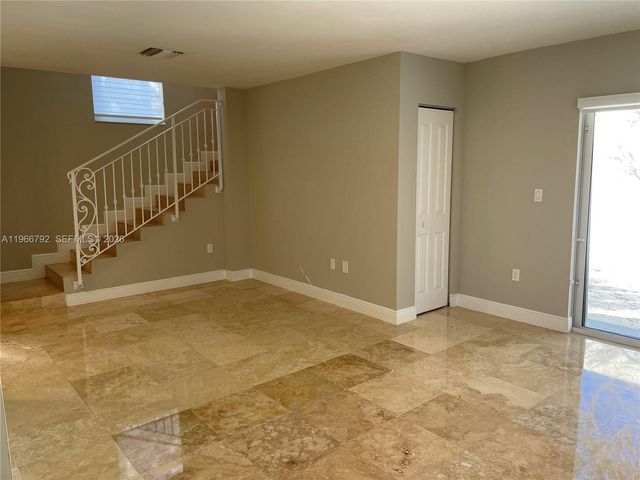 3191 Ohio St, Miami, FL 33133