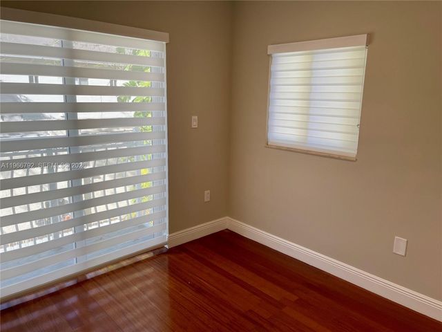 3191 Ohio St, Miami, FL 33133