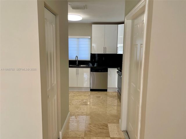3191 Ohio St, Miami, FL 33133