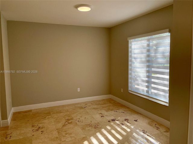 3191 Ohio St, Miami, FL 33133