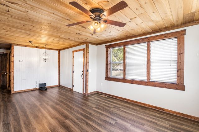 337 Fires Creek Road, Hayesville, NC 28904