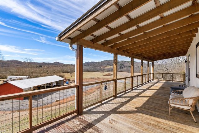 337 Fires Creek Road, Hayesville, NC 28904