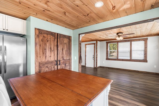 337 Fires Creek Road, Hayesville, NC 28904