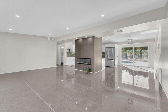 73183 Willow Street, Palm Desert, CA 92260