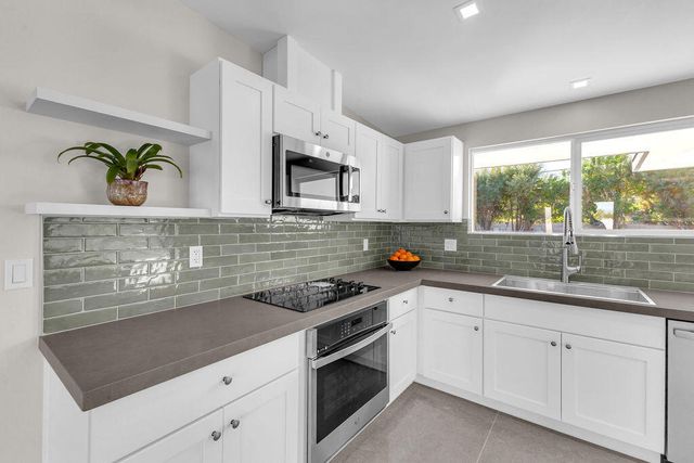 73183 Willow Street, Palm Desert, CA 92260