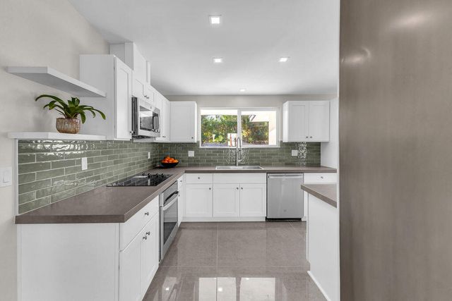 73183 Willow Street, Palm Desert, CA 92260