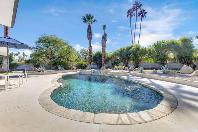 73183 Willow Street, Palm Desert, CA 92260