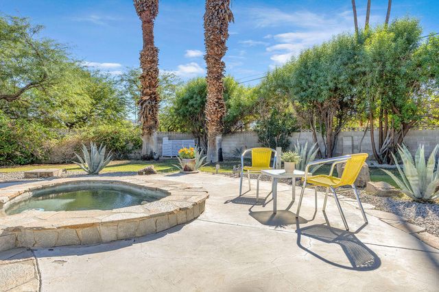 73183 Willow Street, Palm Desert, CA 92260