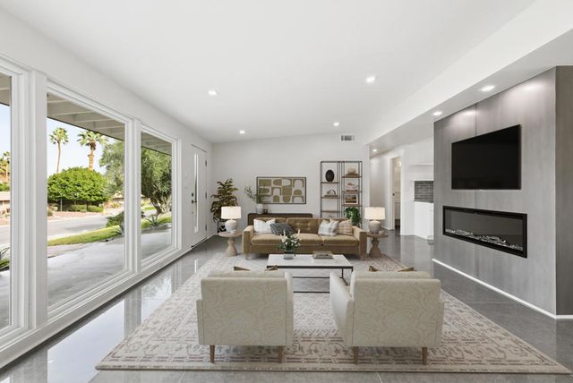 73183 Willow Street, Palm Desert, CA 92260