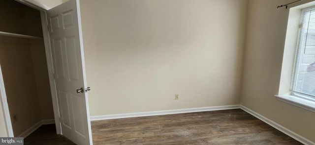 82 CHATHAM CT, East Windsor, NJ 08520