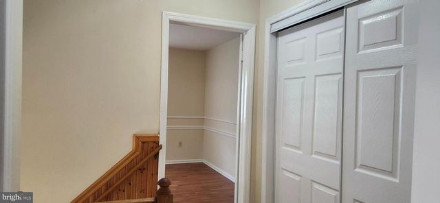 82 CHATHAM CT, East Windsor, NJ 08520