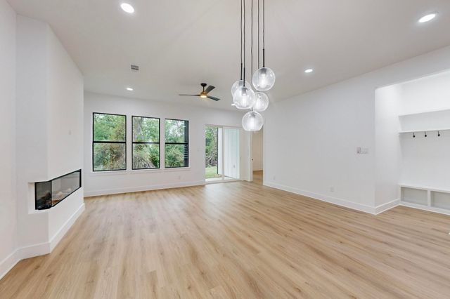 4109 Rupert Street, Dallas, TX 75212