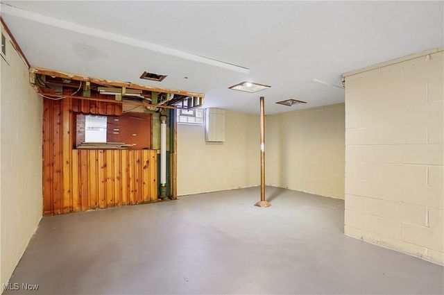 1644 Idlewood Avenue, Akron, OH 44313