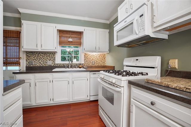 1644 Idlewood Avenue, Akron, OH 44313