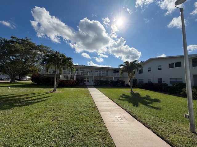 107 Prescott E, Deerfield Beach, FL 33442