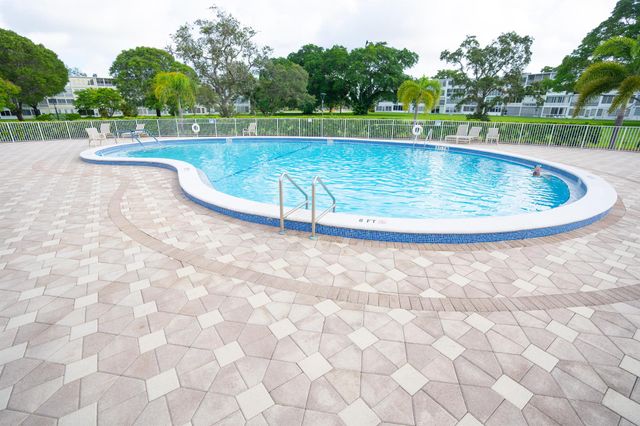 107 Prescott E, Deerfield Beach, FL 33442