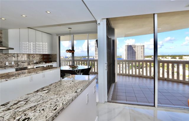 3000 Island Boulevard 1603, Aventura, FL 33160