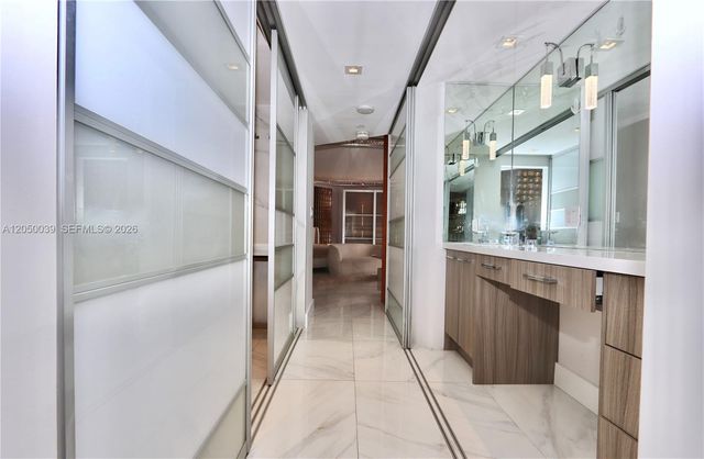 3000 Island Boulevard 1603, Aventura, FL 33160