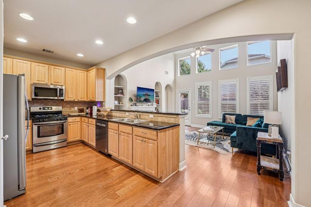 2210 Onion Creek PKWY 1104, Austin, TX 78747