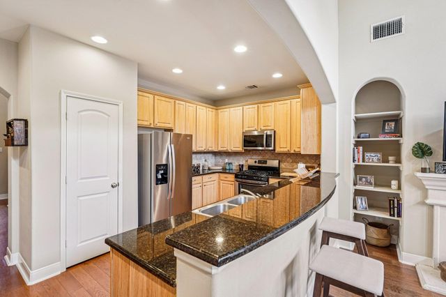 2210 Onion Creek PKWY 1104, Austin, TX 78747