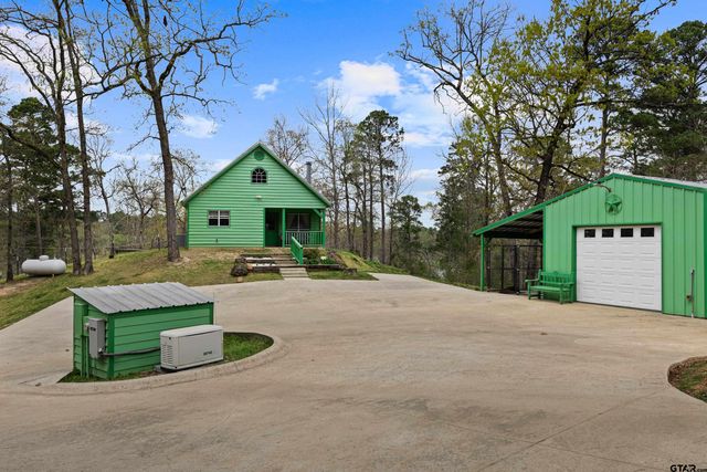 5066 Bob O Link Rd, Gilmer, TX 75645