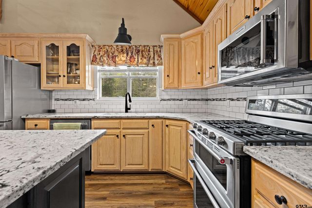 5066 Bob O Link Rd, Gilmer, TX 75645