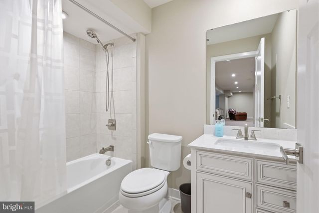 30 GRIFFIN WAY, Yardley, PA 19067