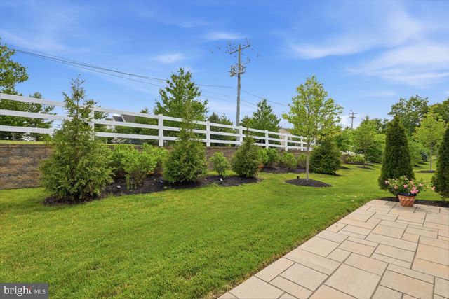 30 GRIFFIN WAY, Yardley, PA 19067
