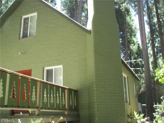 1101 Big Tree, Crestline, CA 92325